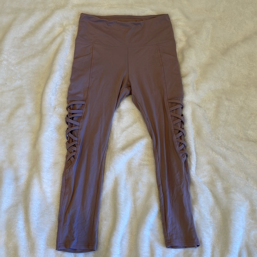 Balance Collection Womens high rise pocket legging
